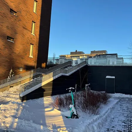 Saunallinen Lutakon Kaksio Jaervinaekymin Apartment *